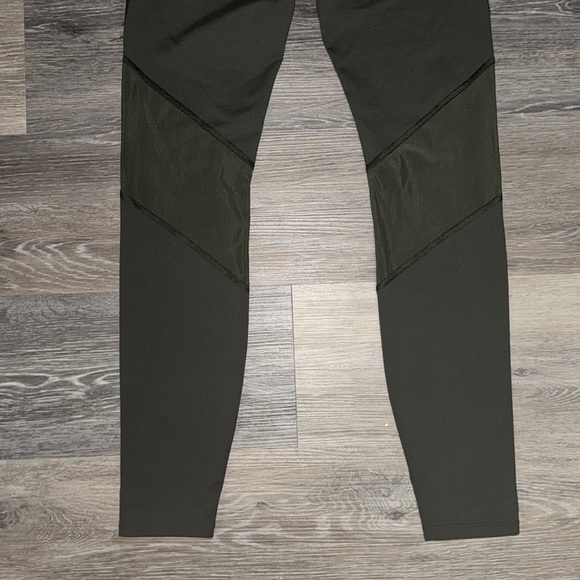 REI Green Athletic Leggings - Size Small - Picture 6 of 7